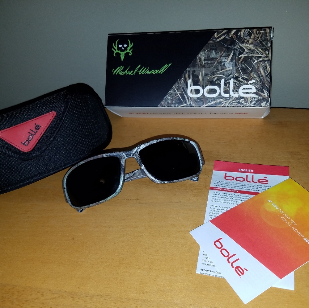 Bolle 12039 Keelback Eyewear Smoke Gray Realtree